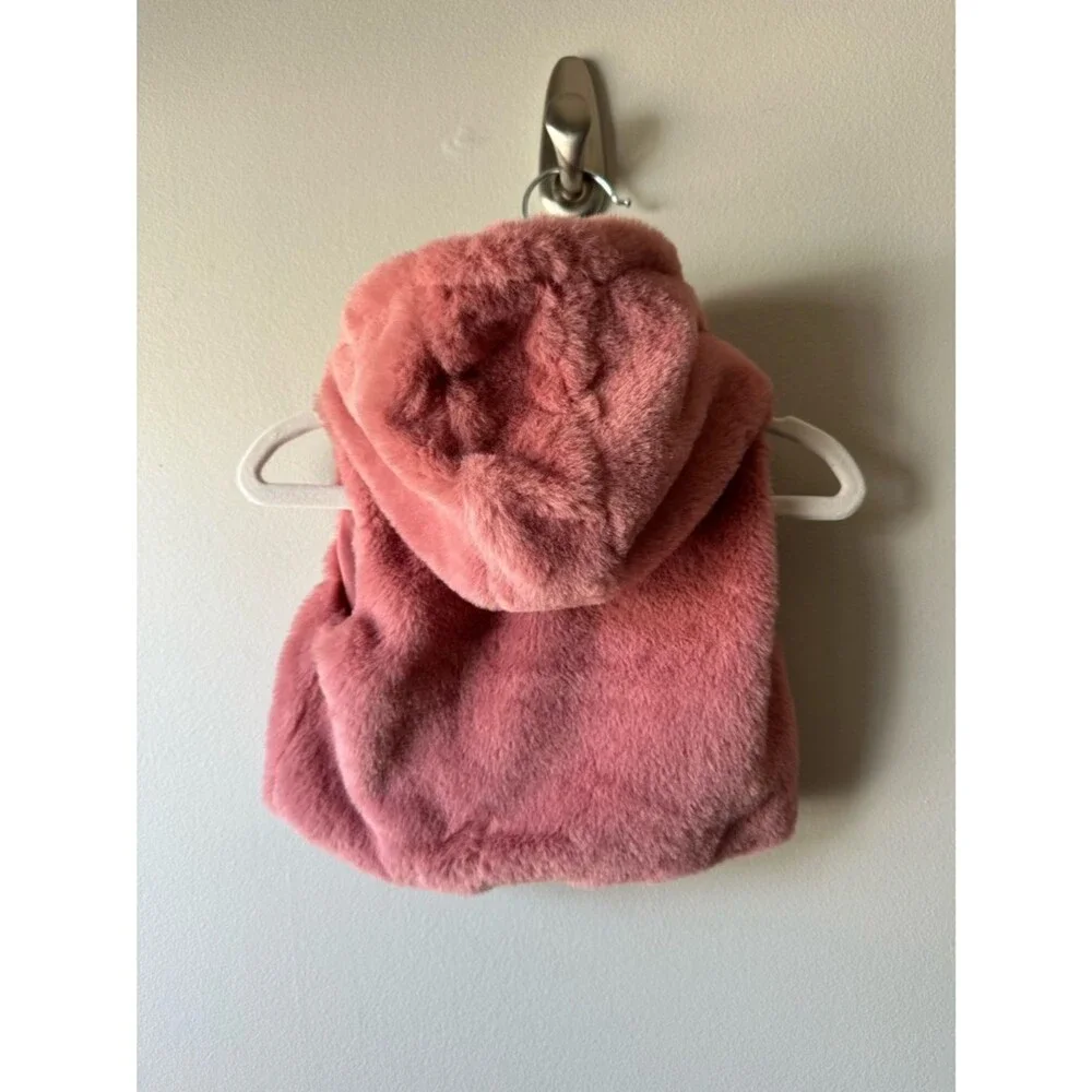 Little Lass Baby Girl Pink Plush Hooded Baby Vest Bear Pockets Size 0-3M Cute